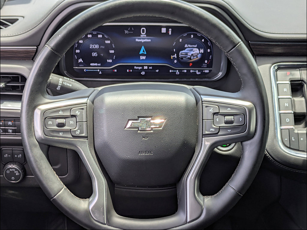 Used 2023 Chevrolet Tahoe Z71 w/ Luxury Package AWD/4WD image 19