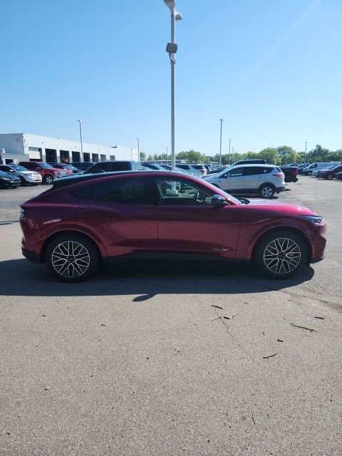 New 2025 Ford Mustang Mach-E Premium image 4