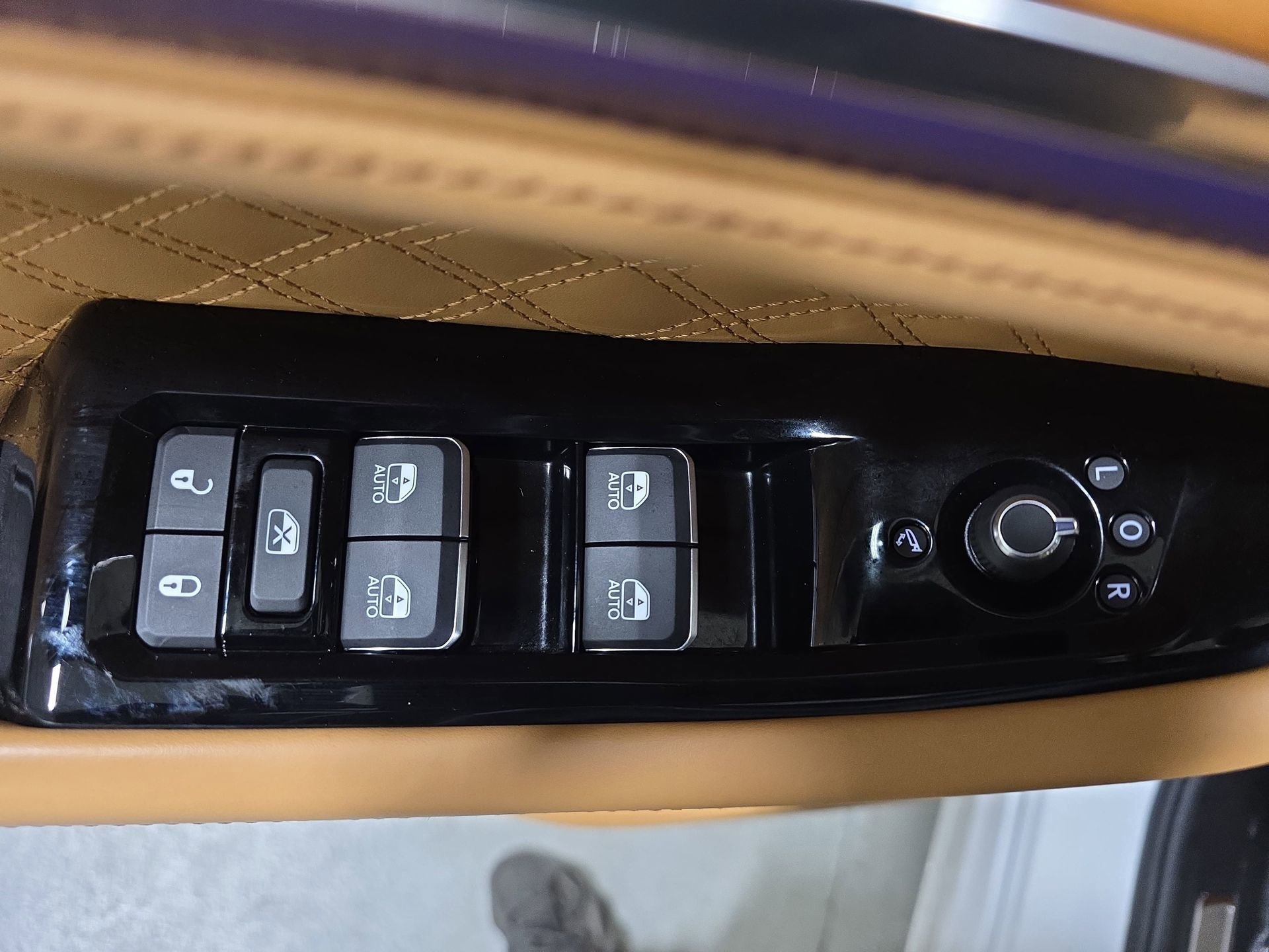 Used 2023 Jeep Grand Cherokee L Summit image 27