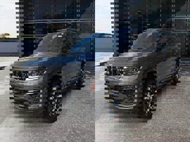 New 2026 Jeep Grand Cherokee Limited w/ Luxury Tech Group II image 27