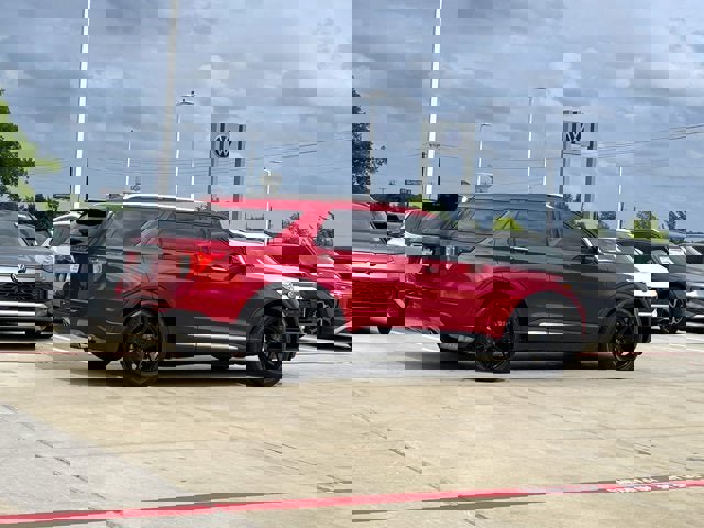 Used 2021 Ford Explorer Limited w/ Equipment Group 301A image 8