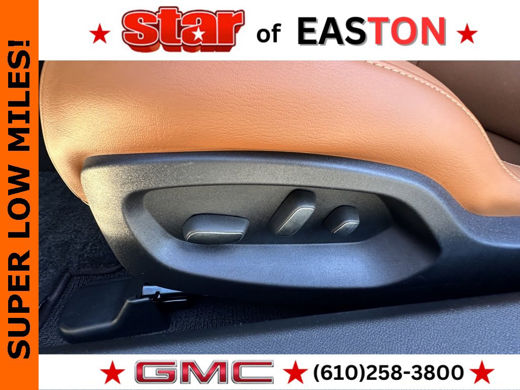 Used 2016 Chevrolet Corvette Z06 w/ 2LZ Preferred Equipment Group image 21