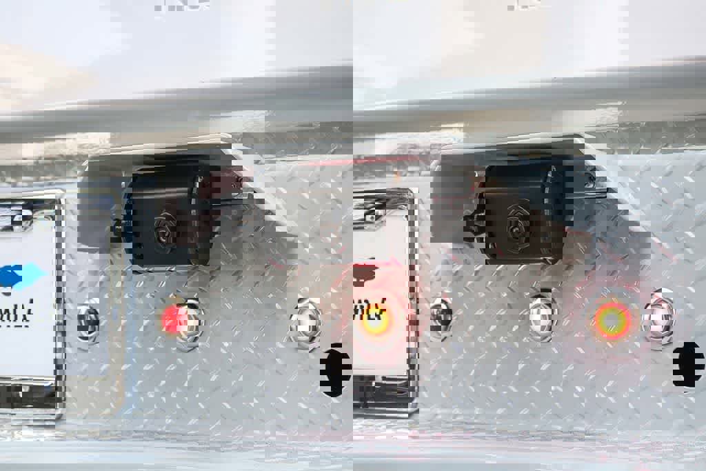 New 2026 Ford F250 XL w/ XL Chrome Package image 11