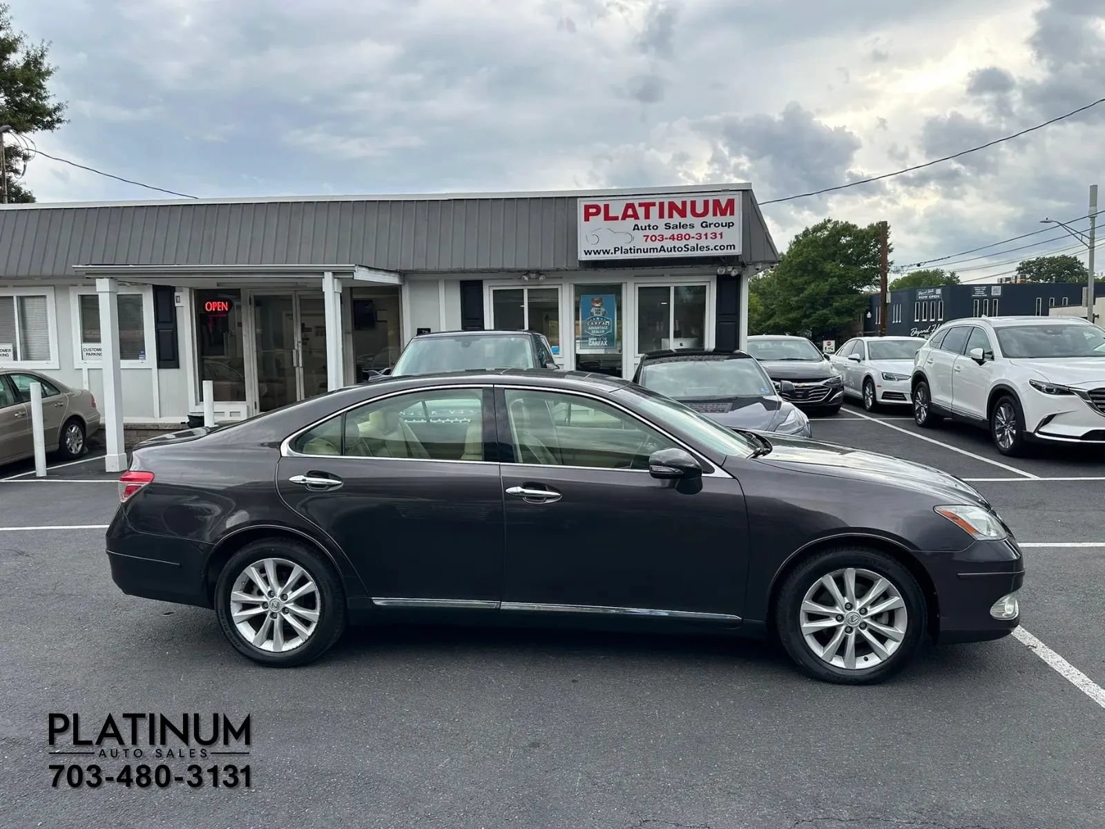 Used 2012 Lexus ES 350 FWD image 2