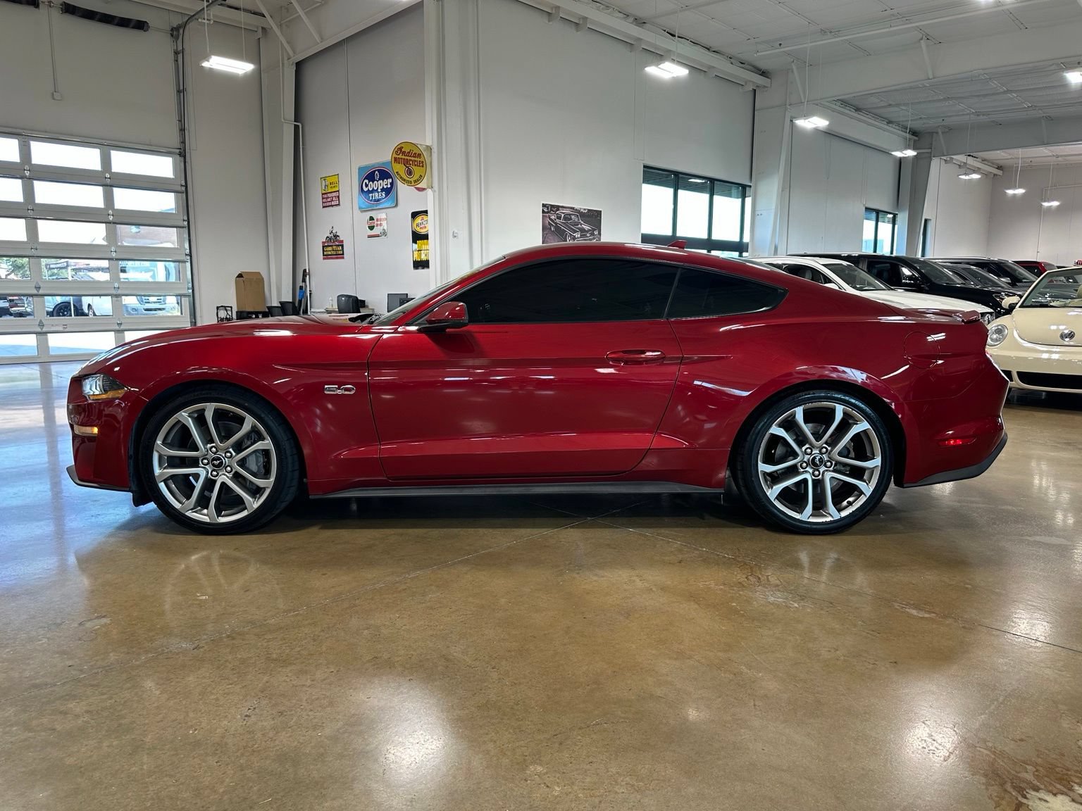 Used 2022 Ford Mustang GT Premium w/ Equipment Group 401A RWD image 4