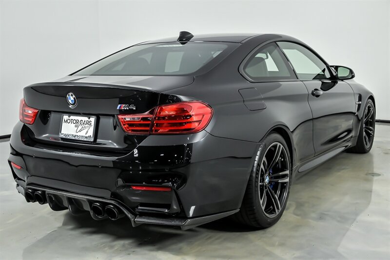 Used 2016 BMW M4 Coupe RWD image 9