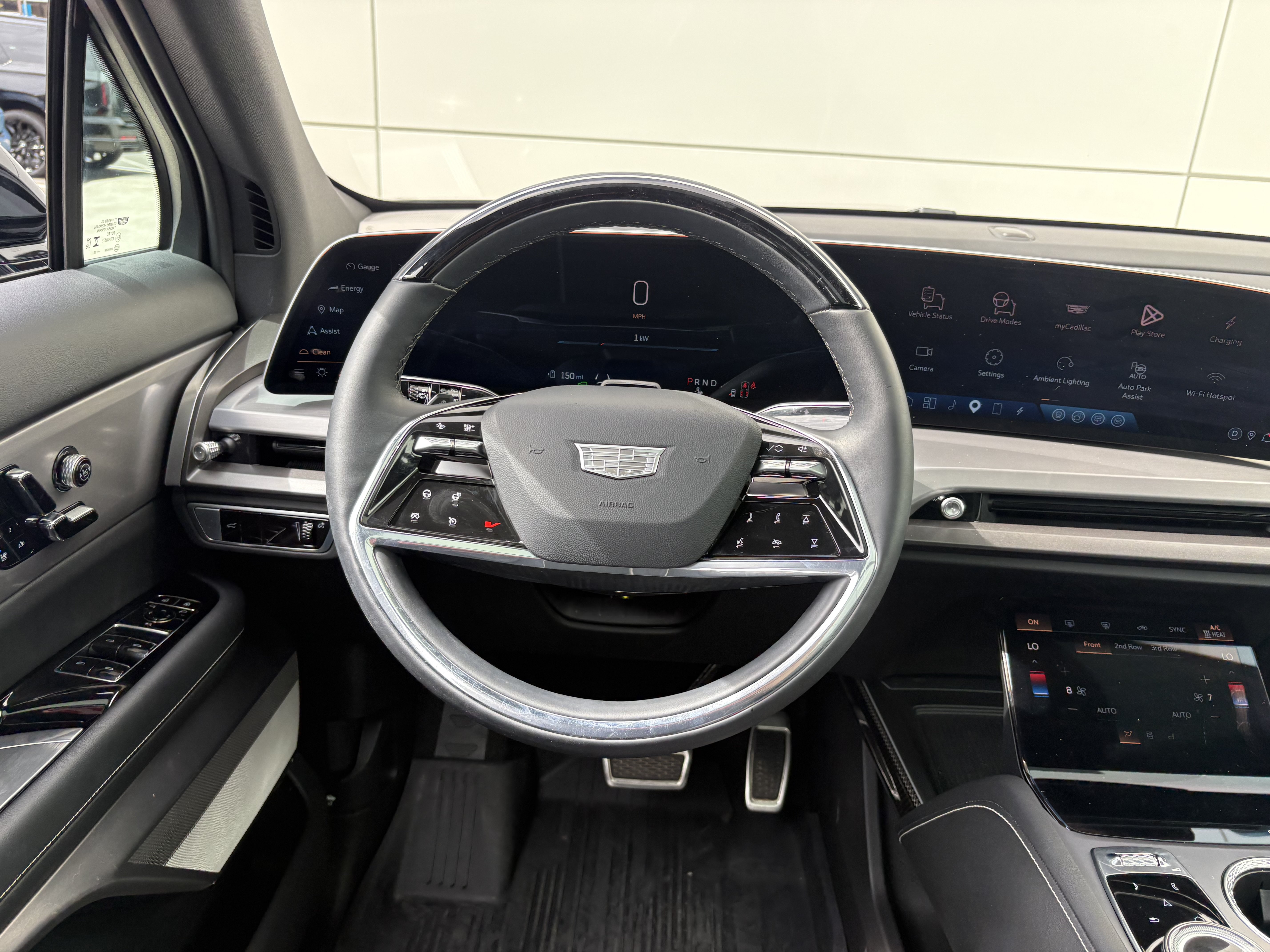 Certified 2026 Cadillac Vistiq Sport w/ LPO, Floor Liner Package AWD/4WD image 19