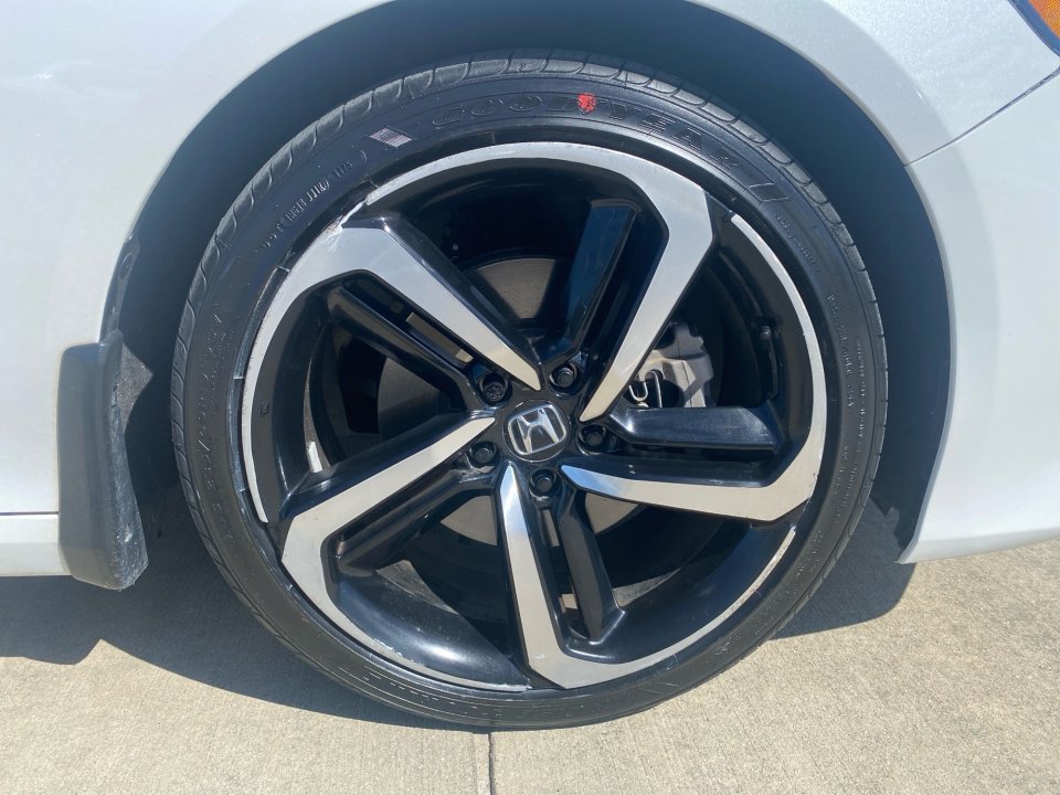 Used 2022 Honda Accord Sport image 28