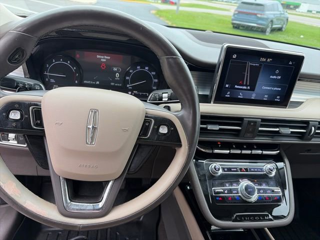 Used 2020 Lincoln Corsair FWD w/ Premium Package image 12