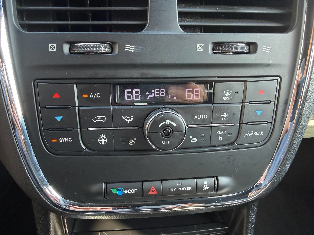 Used 2019 Dodge Grand Caravan GT FWD image 22
