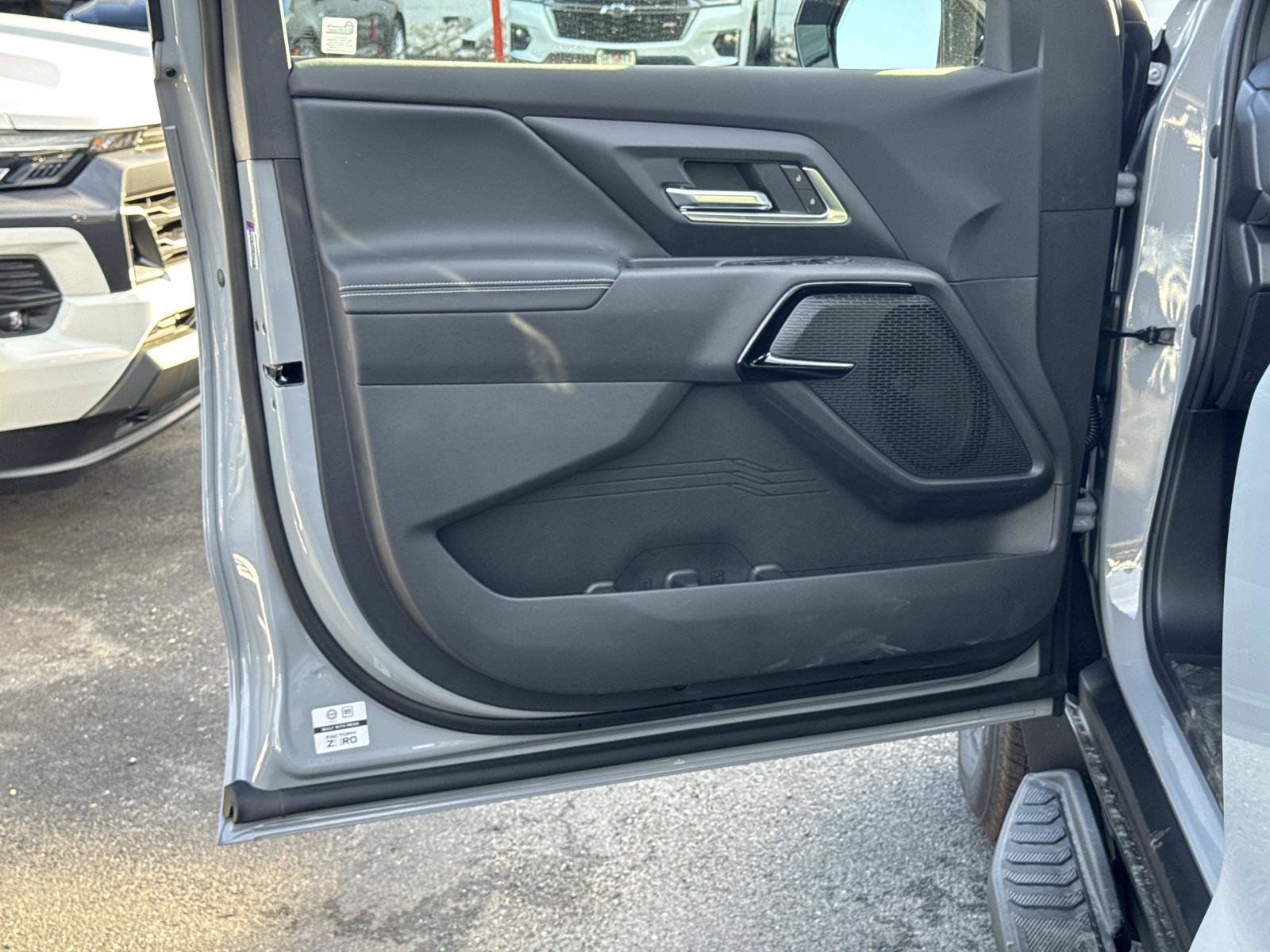 New 2026 Chevrolet Silverado EV LT image 15