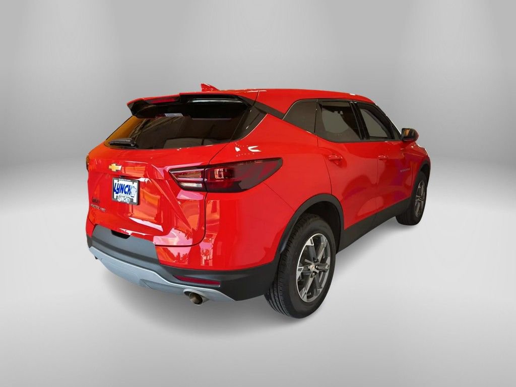 Used 2025 Chevrolet Blazer LT image 5