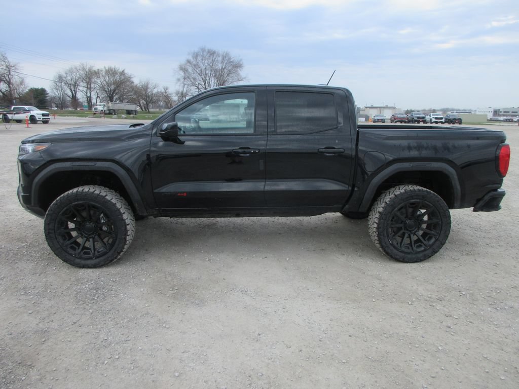 New 2026 GMC Canyon AT4 AWD/4WD image 9
