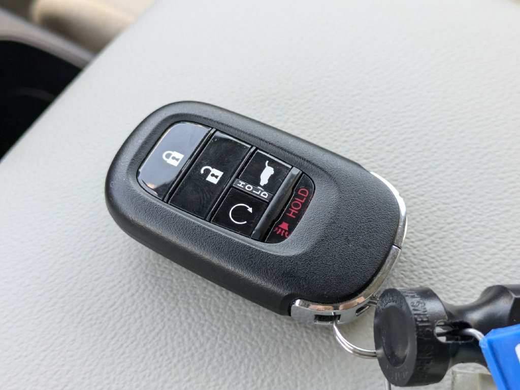 Used 2025 Honda CR-V EX-L image 28
