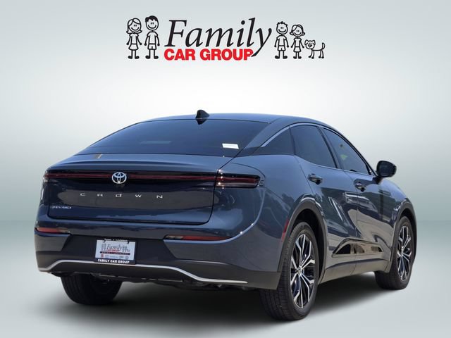 Used 2026 Toyota Crown AWD/4WD image 4