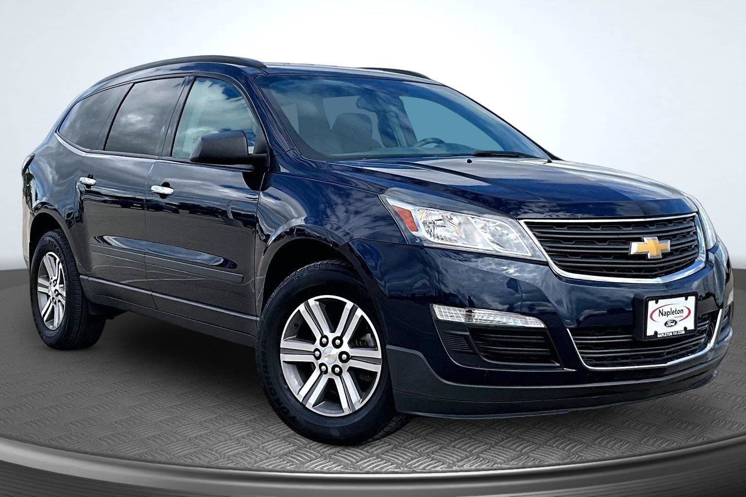 Used 2017 Chevrolet Traverse LS AWD/4WD image 13