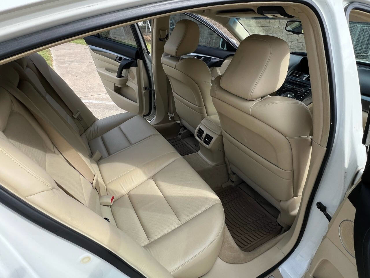 Used 2010 Acura TL w/ Technology Package FWD image 31