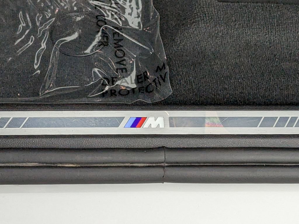 Certified 2023 BMW X7 xDrive40i w/ M Sport Package image 16