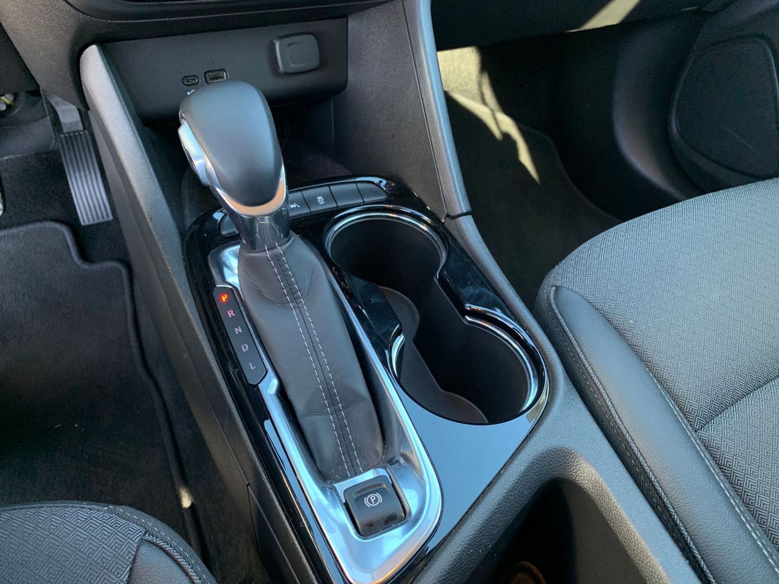 Used 2025 Buick Encore GX Preferred image 39