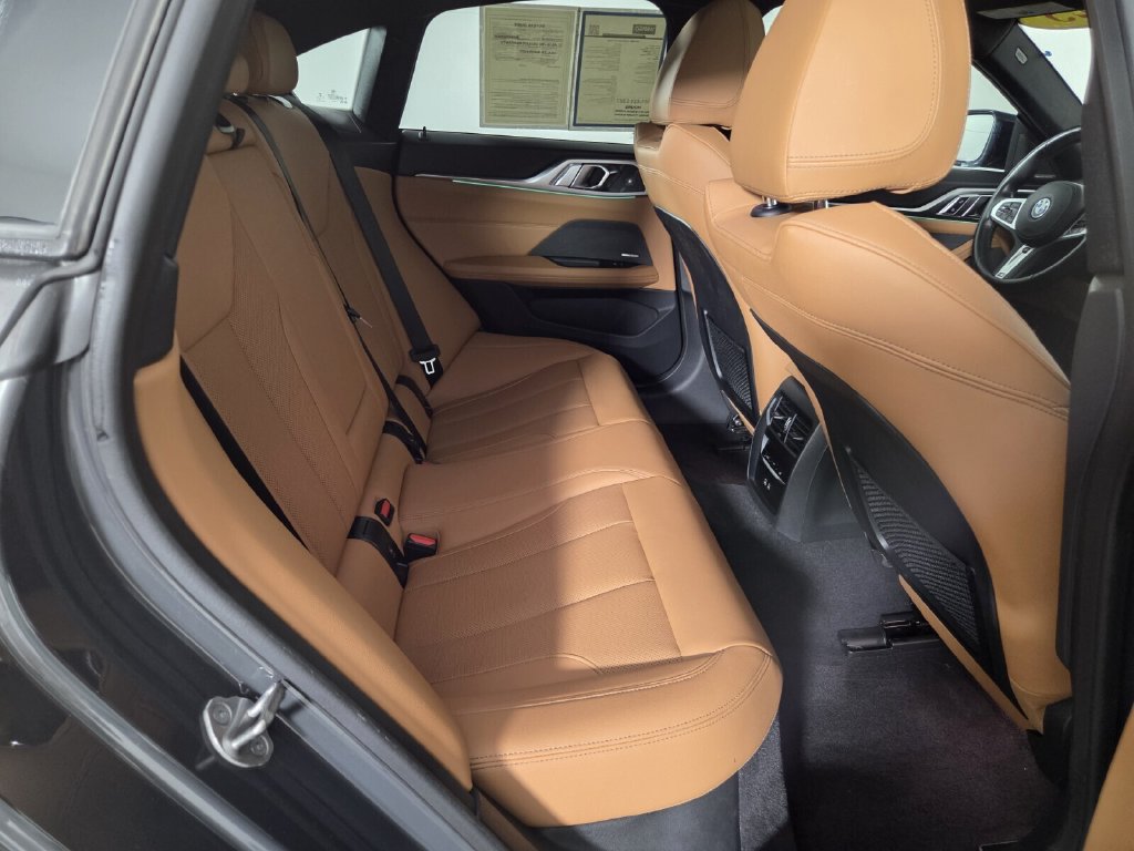 Used 2023 BMW i4 eDrive40 w/ M Sport Package RWD image 28