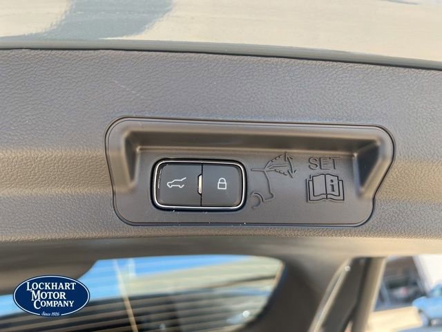 New 2026 Ford Explorer ST-Line image 17