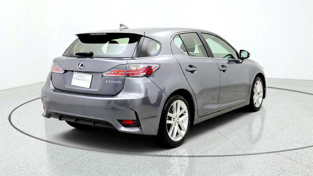 Used 2016 Lexus CT 200h w/ Seat Comfort Package FWD image 5