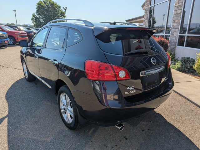 Used 2013 Nissan Rogue SV w/ Premium Pkg AWD/4WD image 3