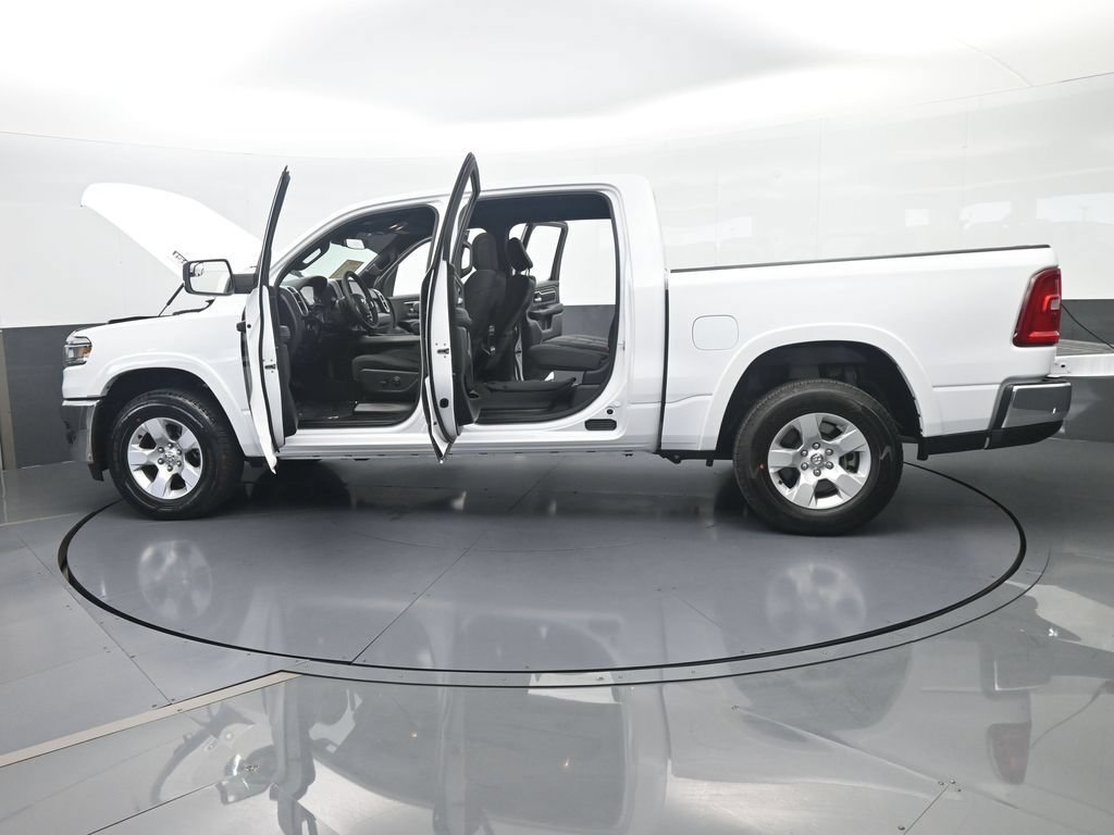 Used 2025 RAM 1500 Big Horn AWD/4WD image 69