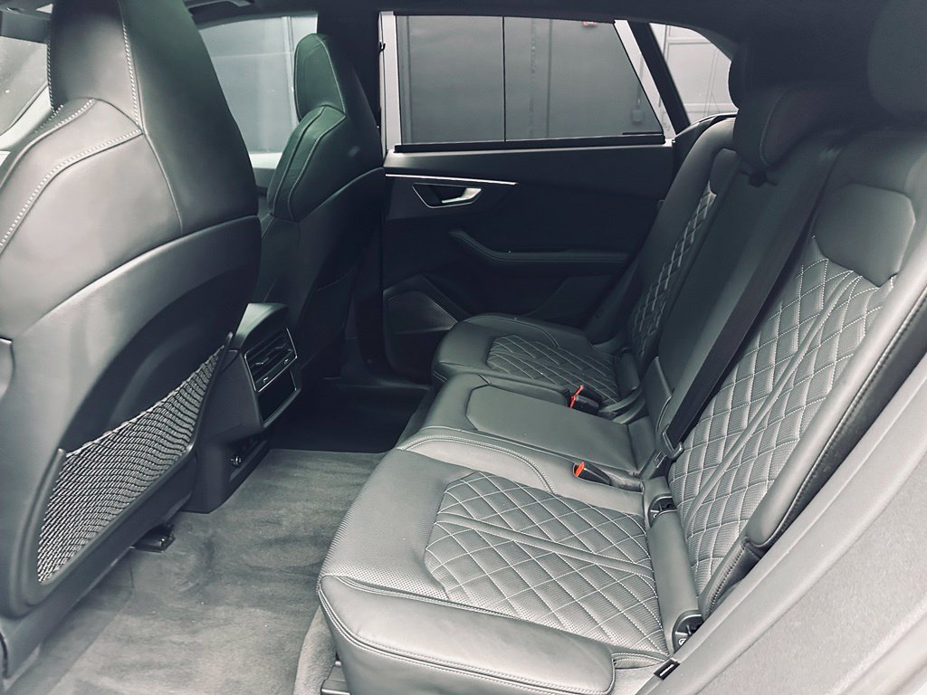 Used 2023 Audi SQ8 Prestige w/ Prestige Package AWD/4WD image 21