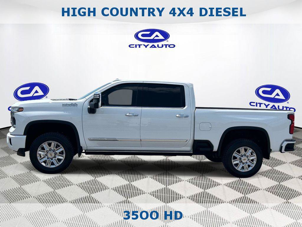 Used 2025 Chevrolet Silverado 3500 High Country w/ High Country Premium Package AWD/4WD image 8