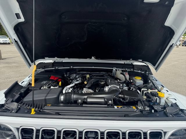 Used 2024 Jeep Wrangler Unlimited Sahara w/ Technology Group AWD/4WD image 20