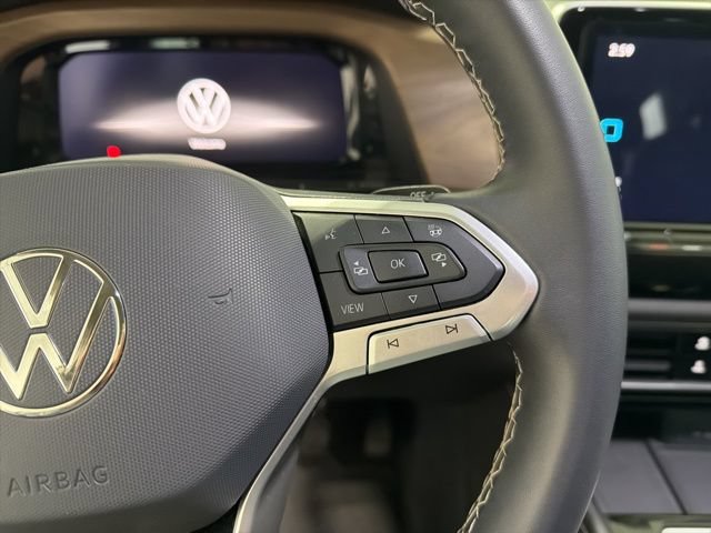 Used 2024 Volkswagen Atlas SE AWD/4WD image 12