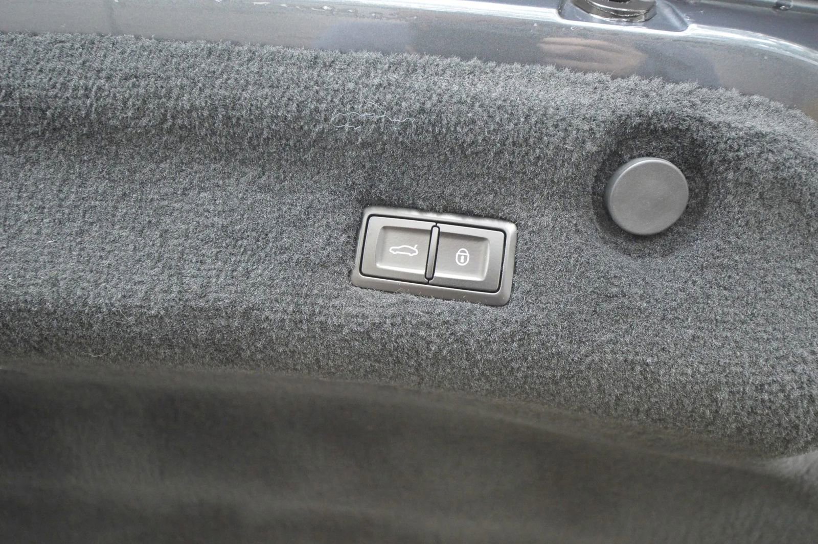 Used 2021 Bentley Continental GT image 17