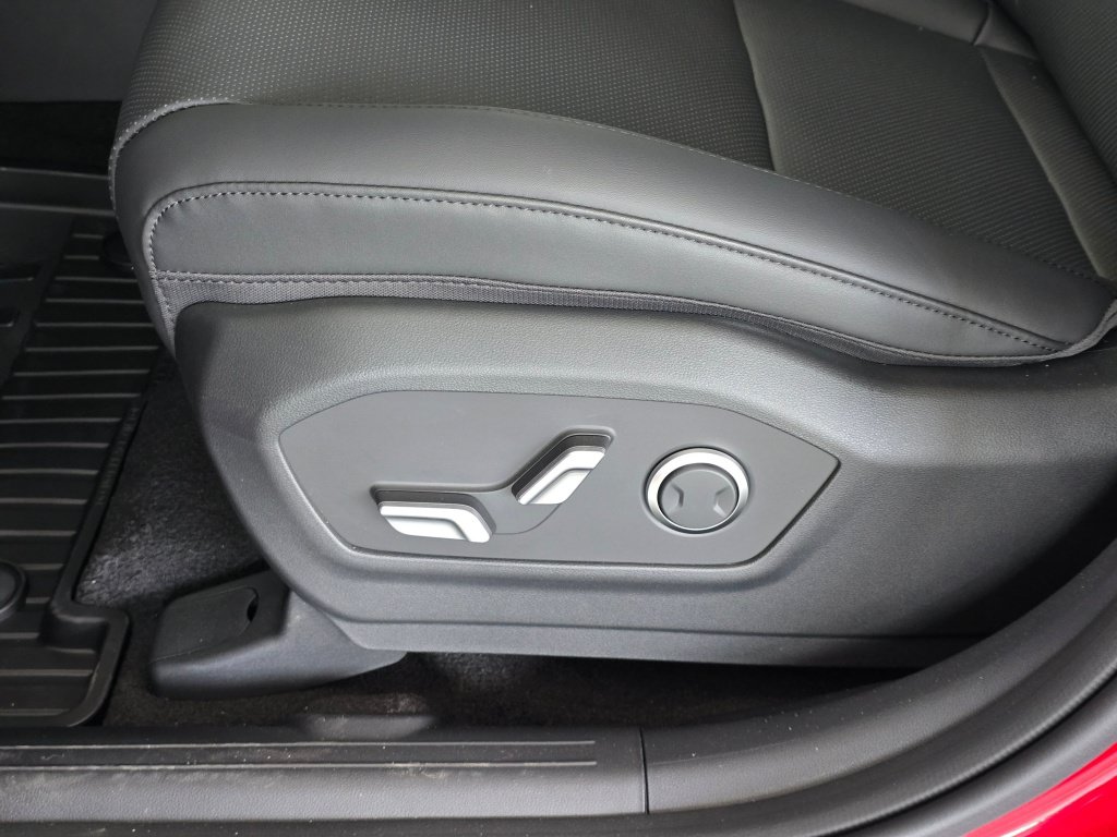 New 2026 Hyundai Santa Fe SEL AWD/4WD image 17