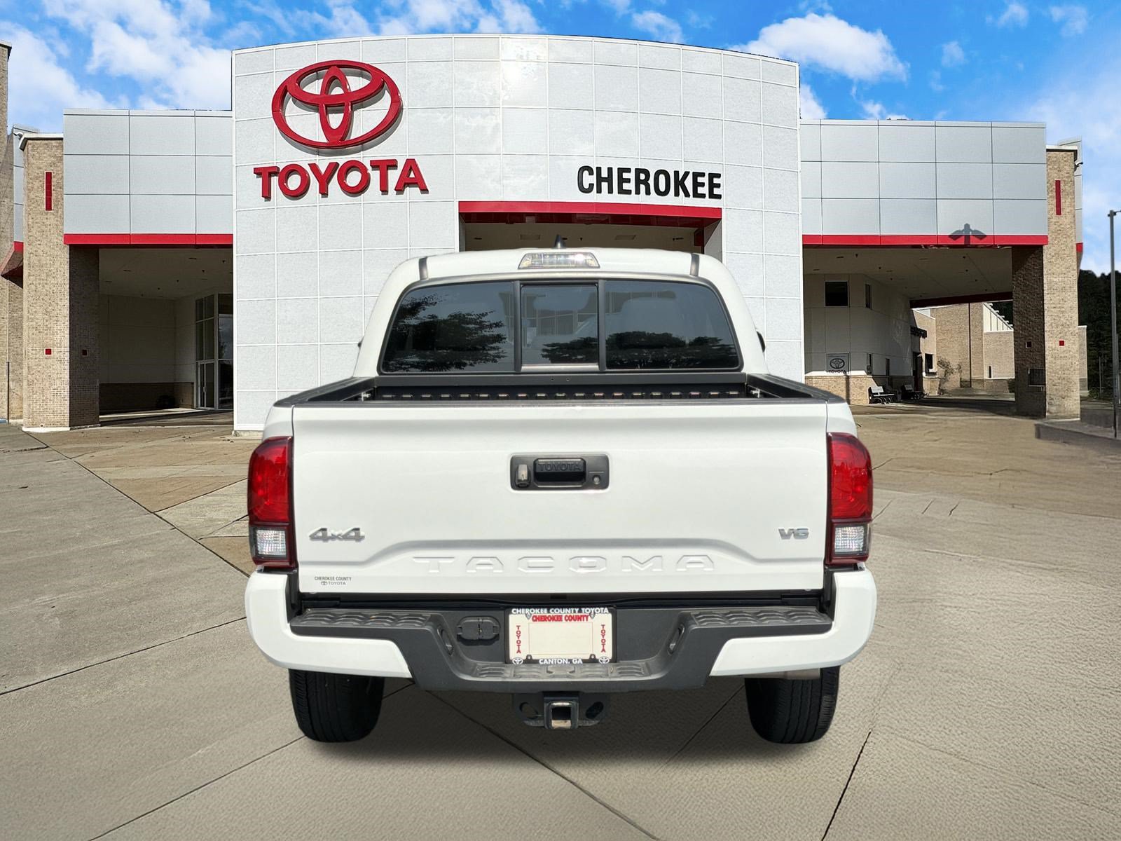 Used 2023 Toyota Tacoma SR AWD/4WD image 6
