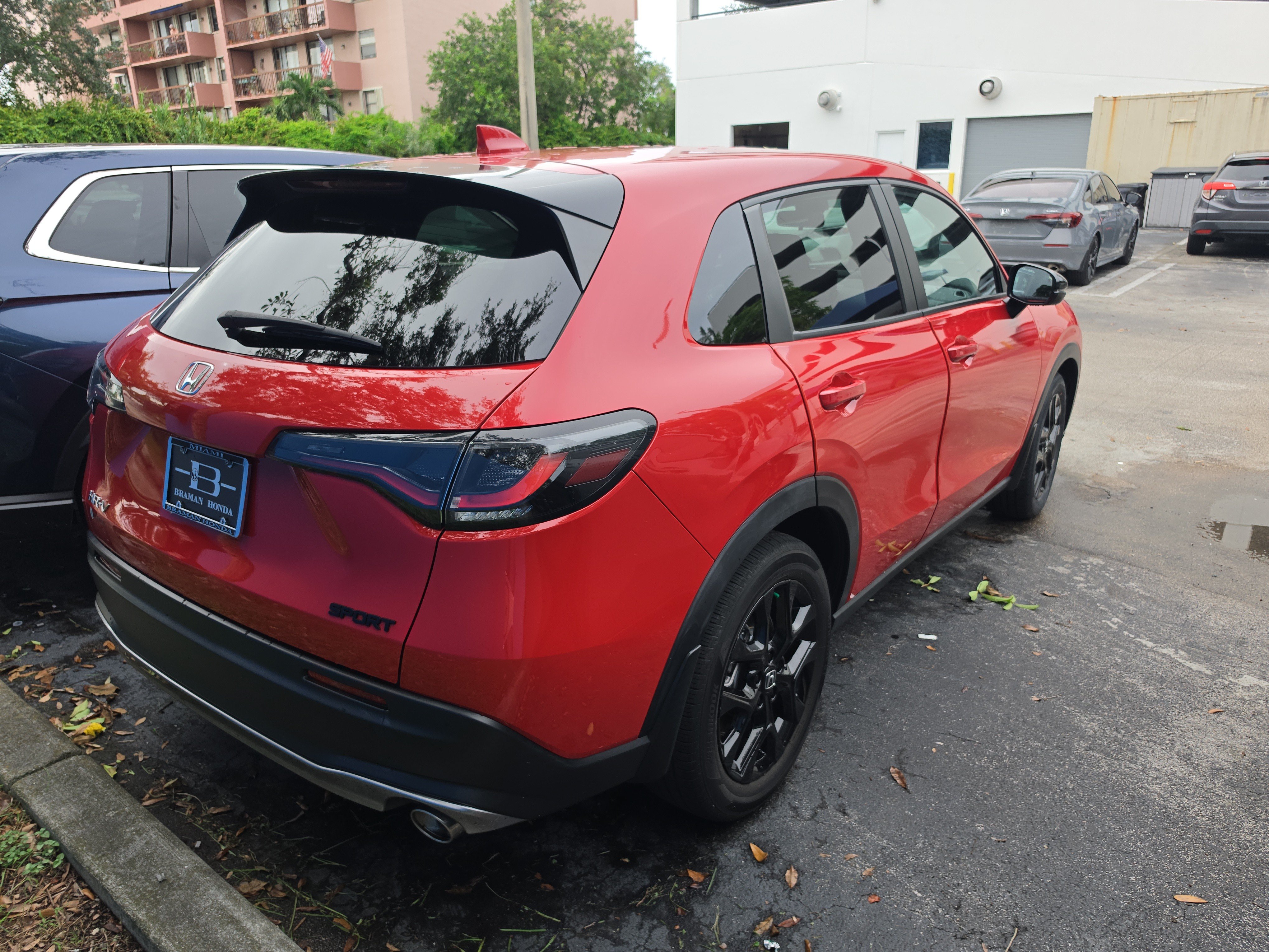 Certified 2024 Honda HR-V Sport image 3
