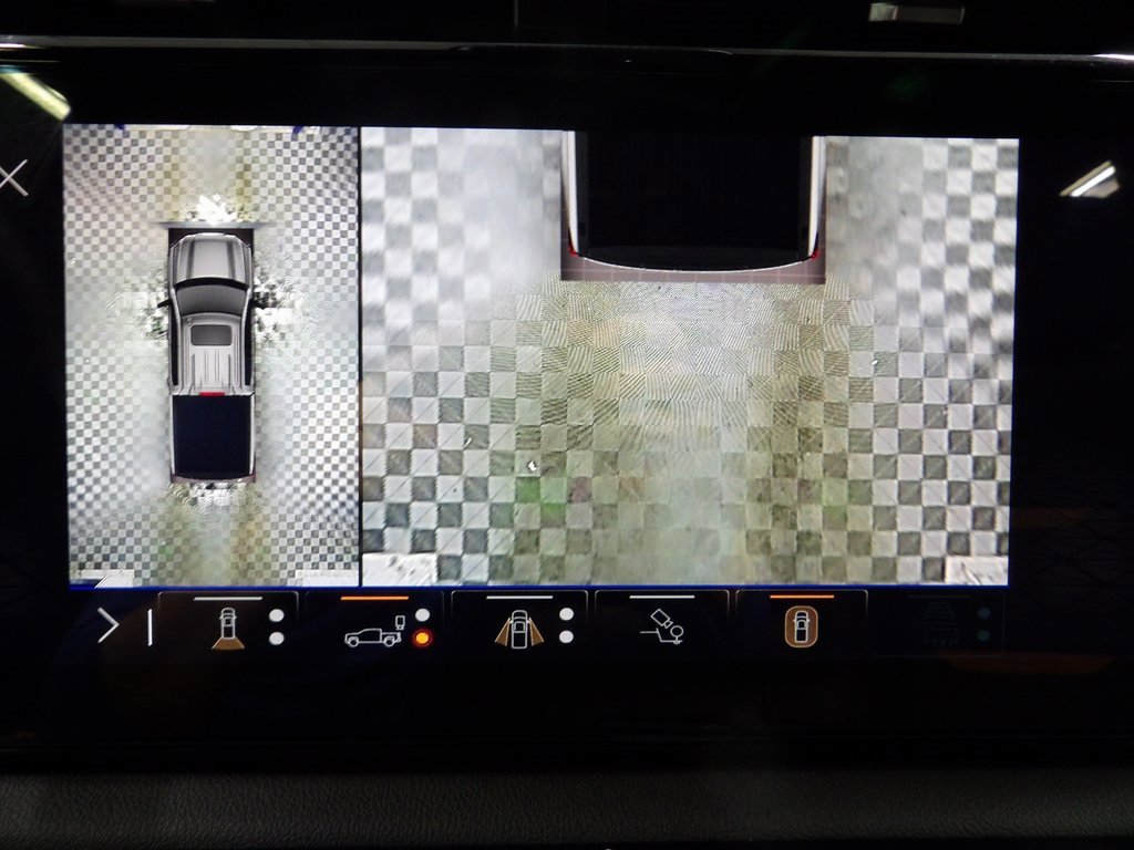 Used 2025 GMC Sierra 1500 AT4 w/ Technology Package image 16