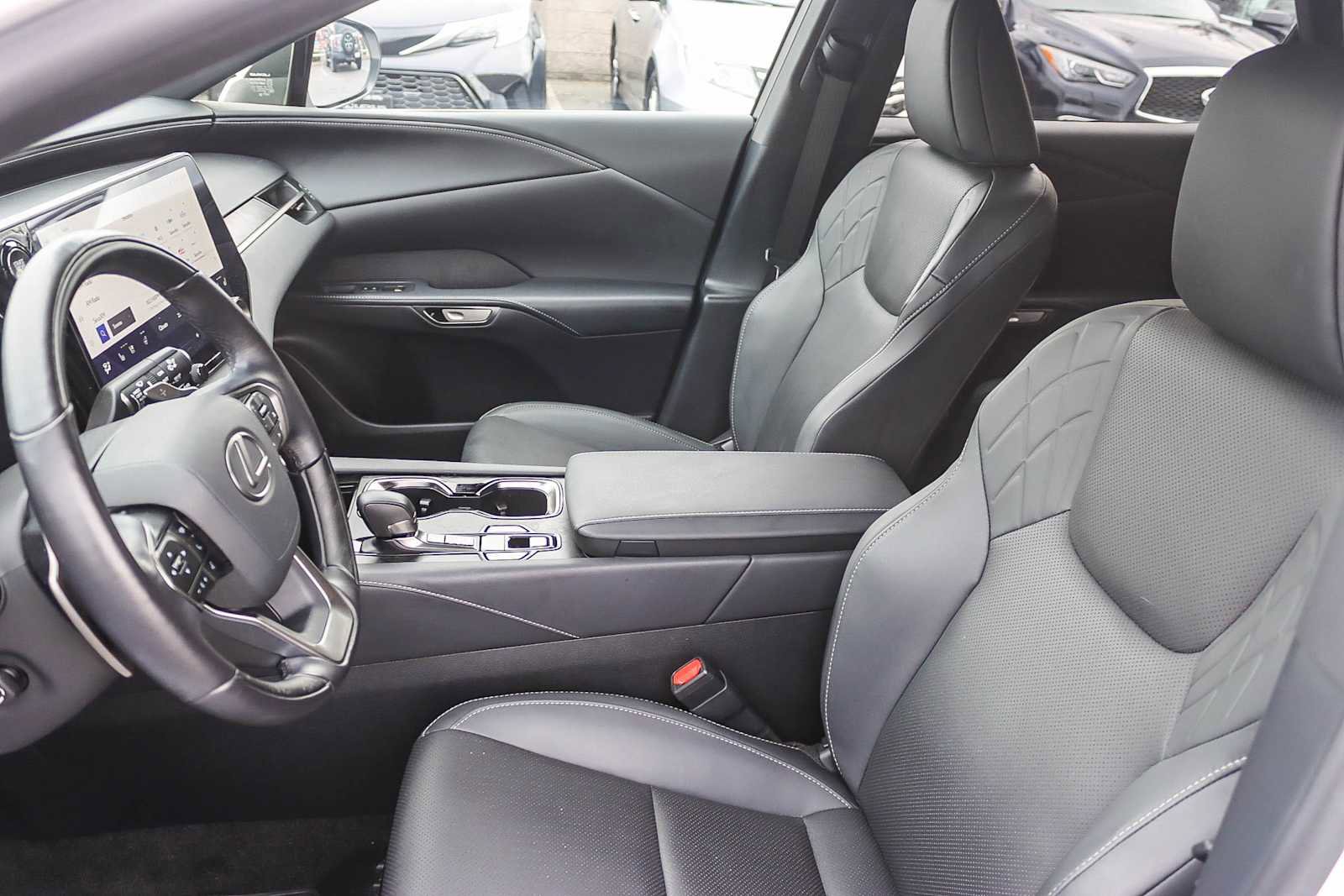 Certified 2025 Lexus RX 350 Premium image 17