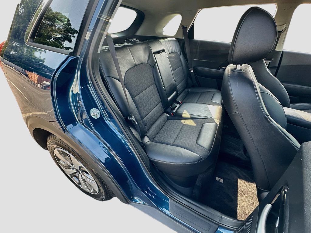 Used 2019 Kia Niro EX FWD image 24