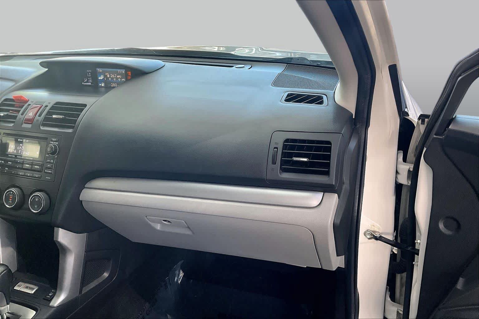 Used 2014 Subaru Forester 2.5i Limited AWD/4WD image 19