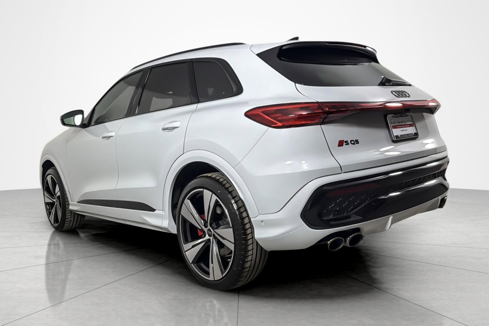 New 2025 Audi SQ5 Premium Plus image 4