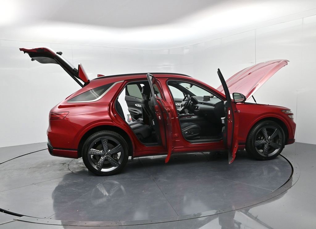Used 2022 Genesis GV70 3.5T Sport w/ Sport Prestige Package image 73