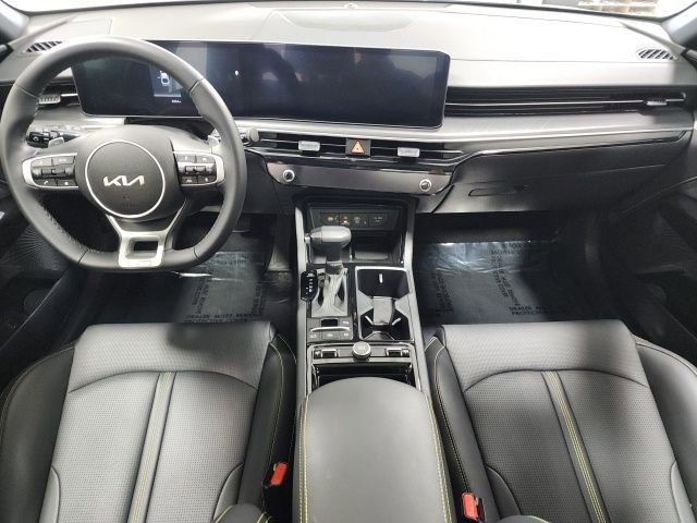 Used 2025 Kia K5 GT image 2