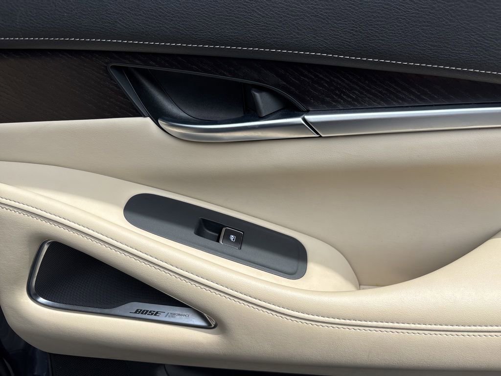 Used 2023 INFINITI QX60 Sensory w/ Cargo Package image 61