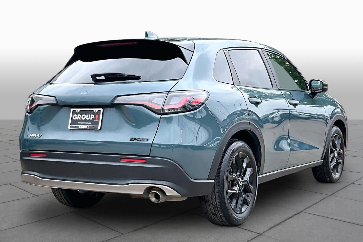 Used 2025 Honda HR-V Sport image 13