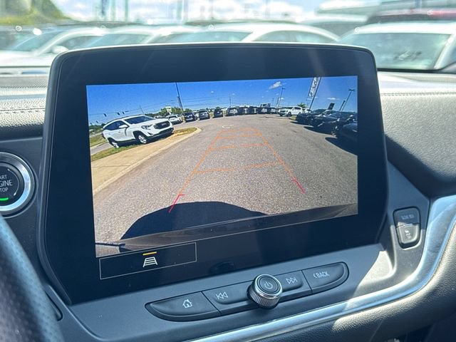 Used 2025 Chevrolet Blazer LT FWD image 18