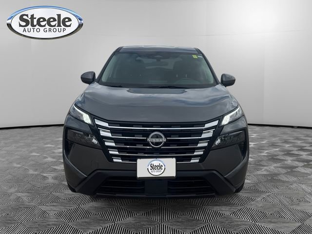 Used 2025 Nissan Rogue SV FWD image 8