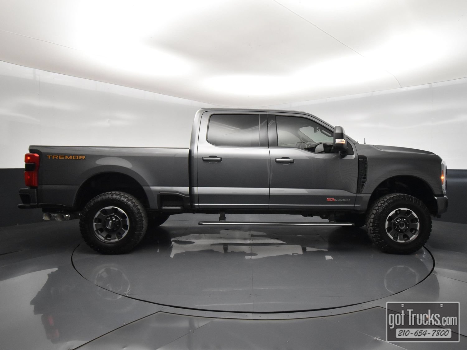 Used 2023 Ford F250 Lariat w/ Lariat Ultimate Package AWD/4WD image 56