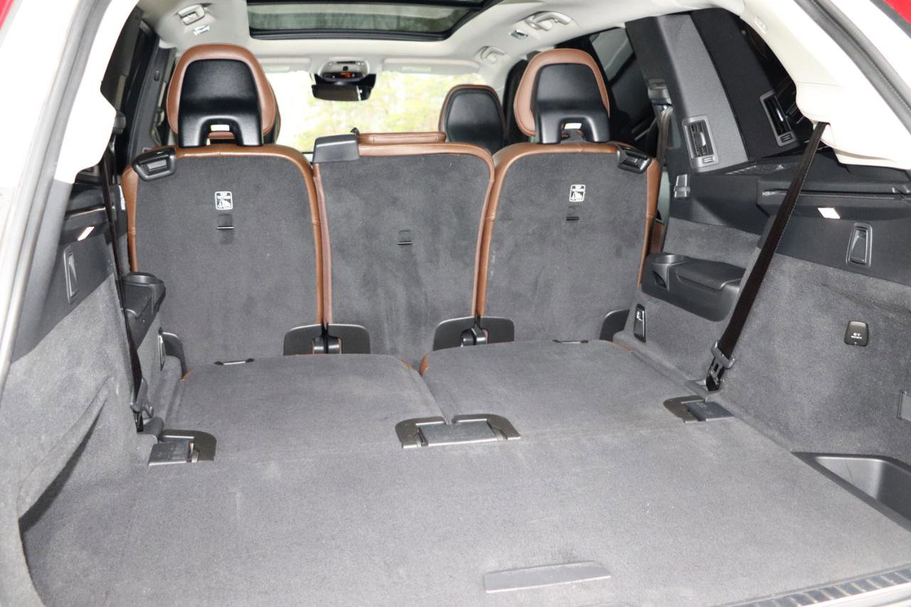 Used 2019 Volvo XC90 T6 Momentum w/ Protection Package Premier AWD/4WD image 7