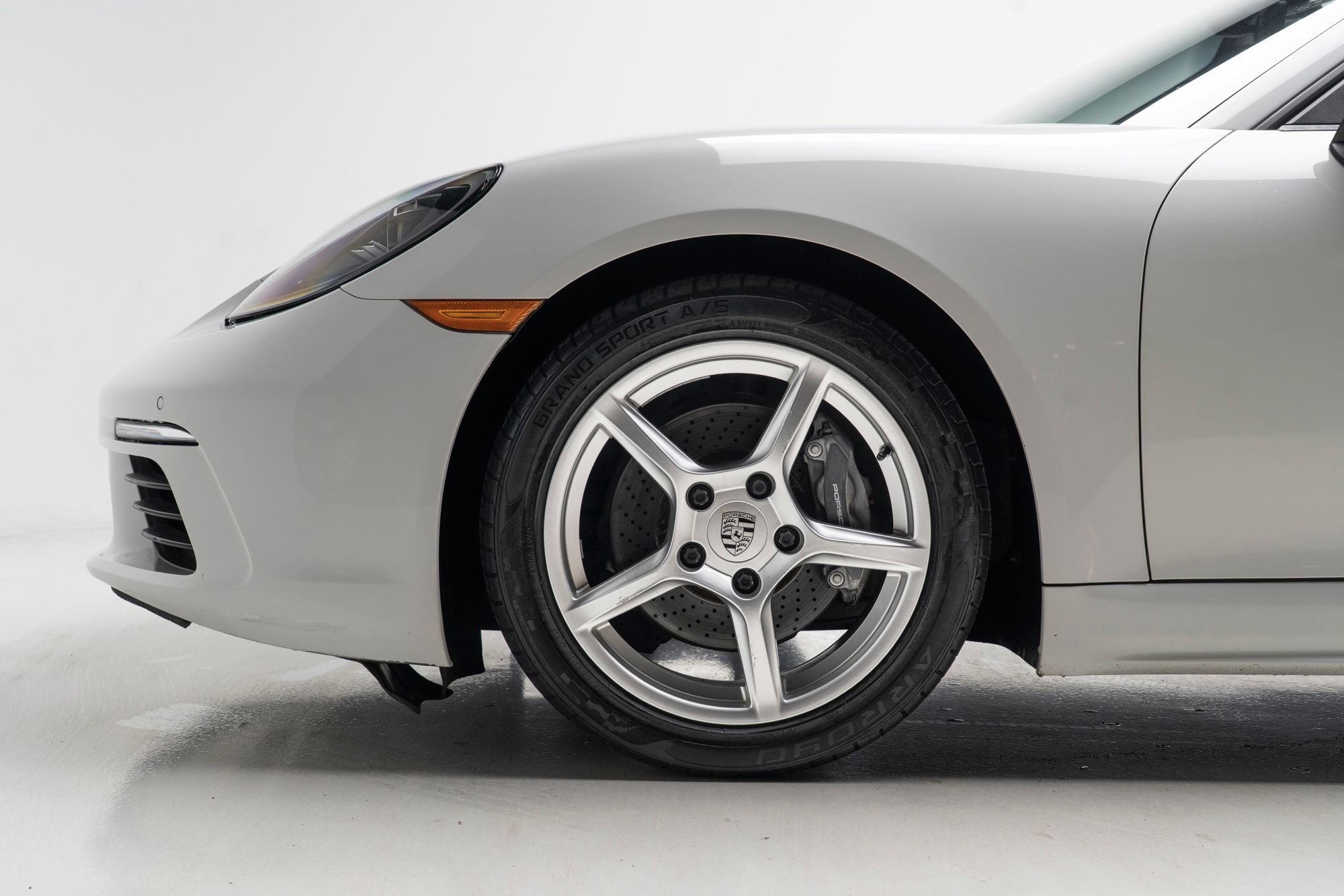 Used 2022 Porsche 718 Boxster RWD image 45